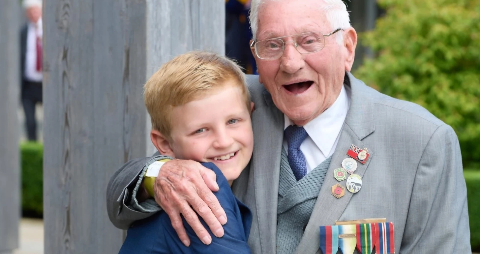 Veteran and young boy 24 Veteran and young boy 24