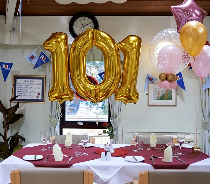 101st Birthday, Mais House - 51115