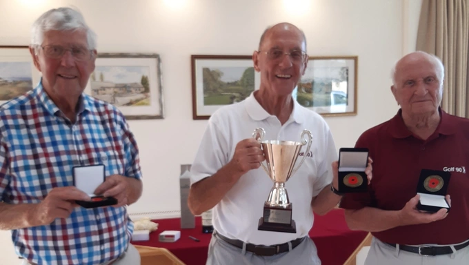 Poppy Golf winners Winners at a Poppy Golf tournament