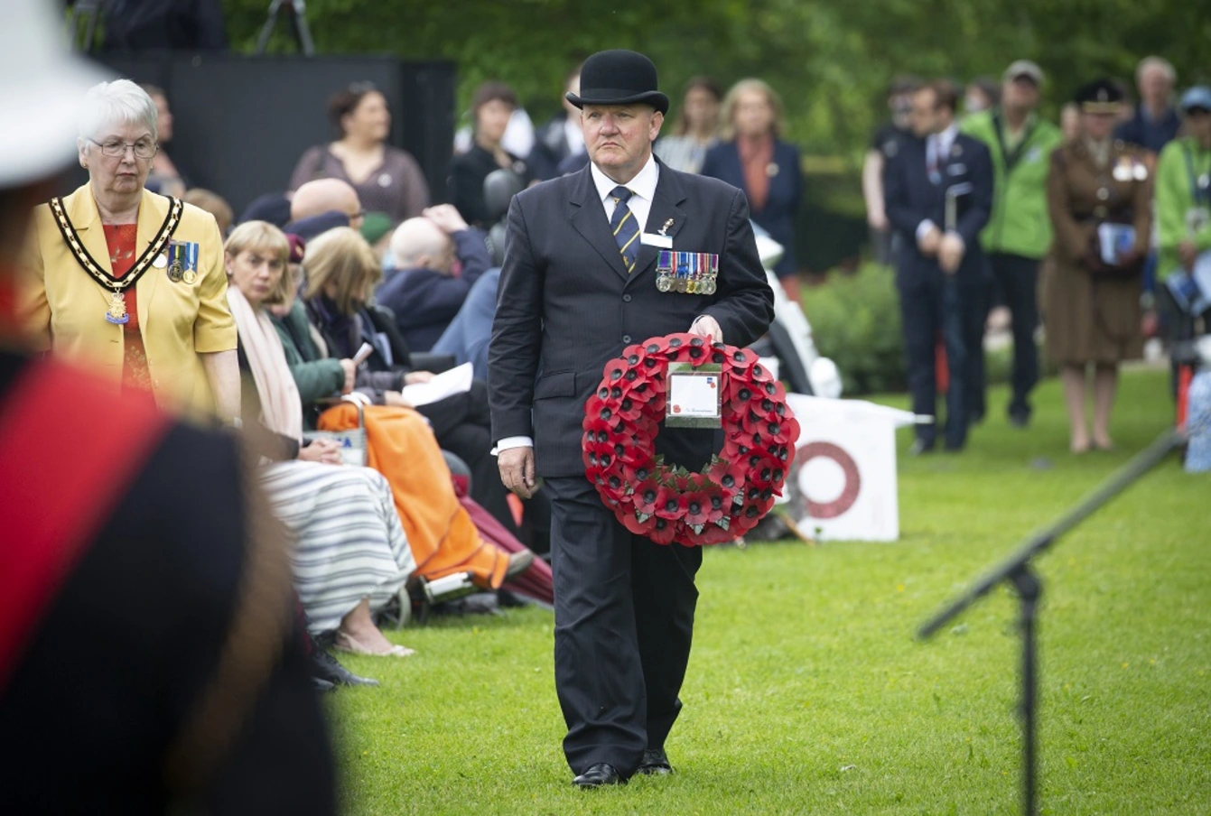 RBL representatives lay a wreath to commemorate D-Day 77