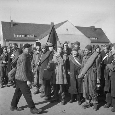 French, Belgian and Dutch camp inmates prepare to leave Bergen-Belsen concentration camp © IWM (BU 4695)