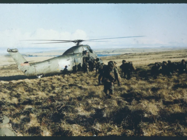 Gurkhas being air lifted from Goose Green on the Falkland Islands Gurkhas being air lifted from Goose Green on the Falkland Islands