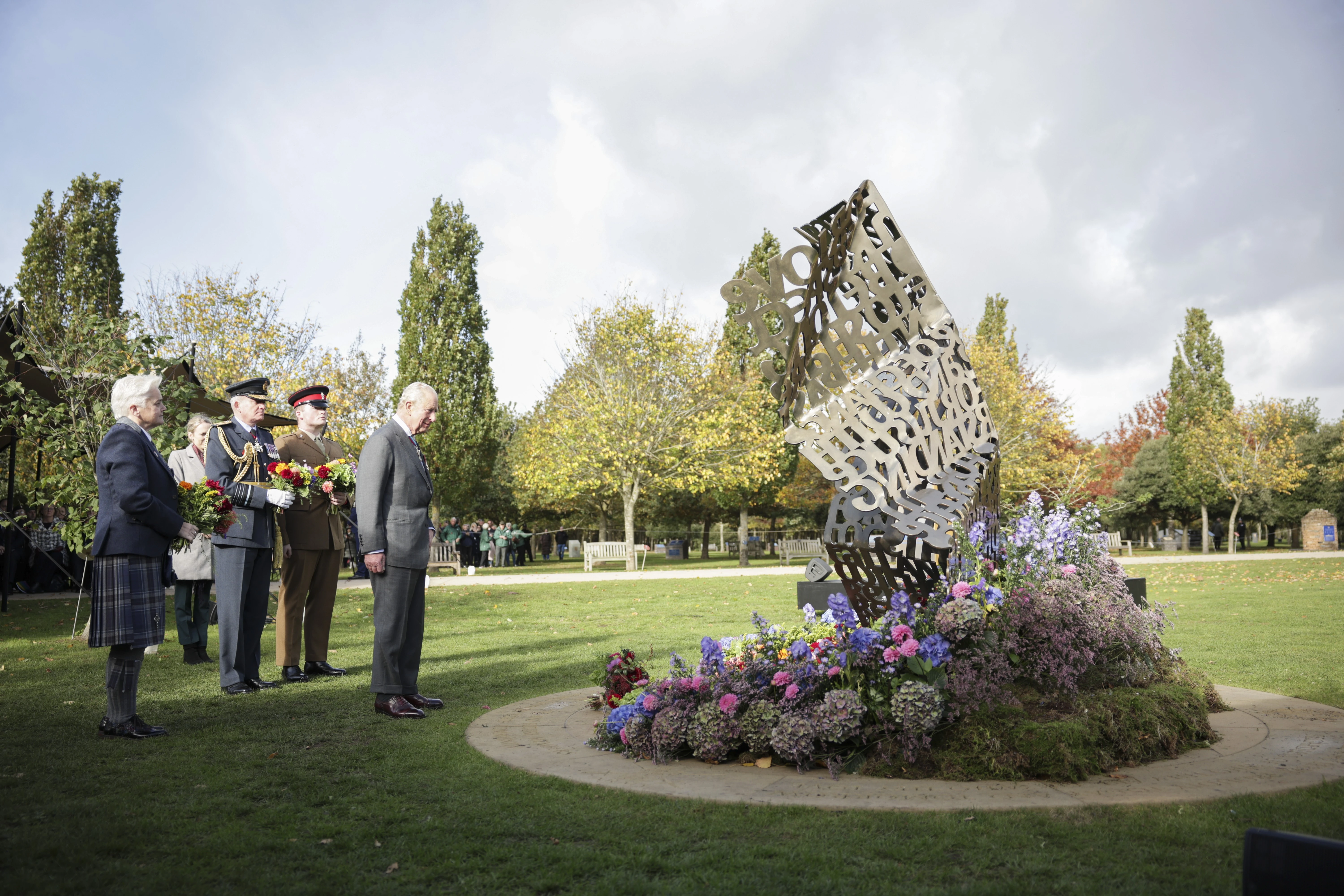 HM the King at Dedication of the LGBT+ memorial at NMA 27 10 2025  copyright MoD