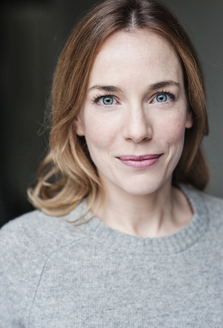Laura Main 2 Laura Main 2