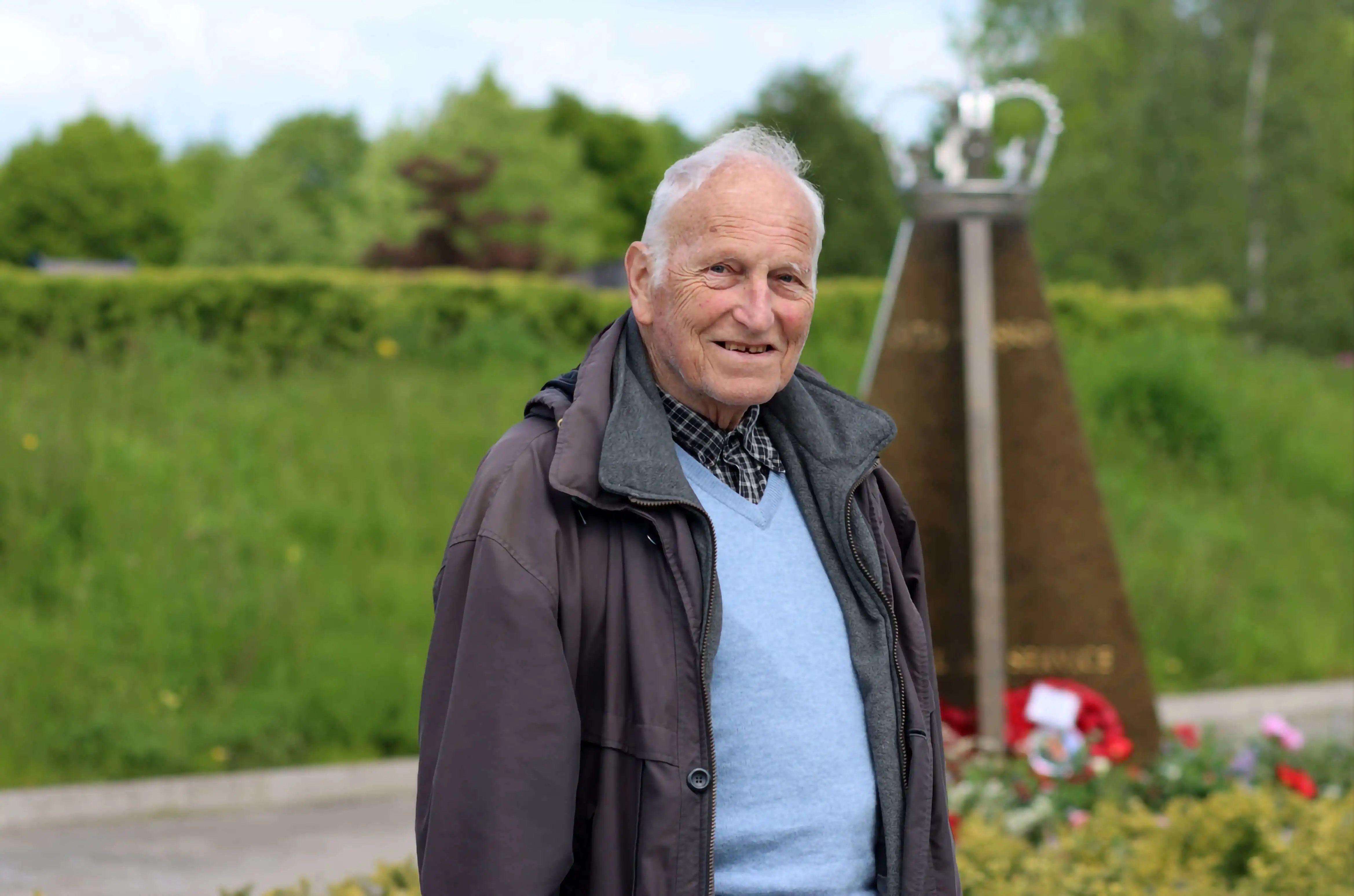 Richard Vaughan 2-04 edit