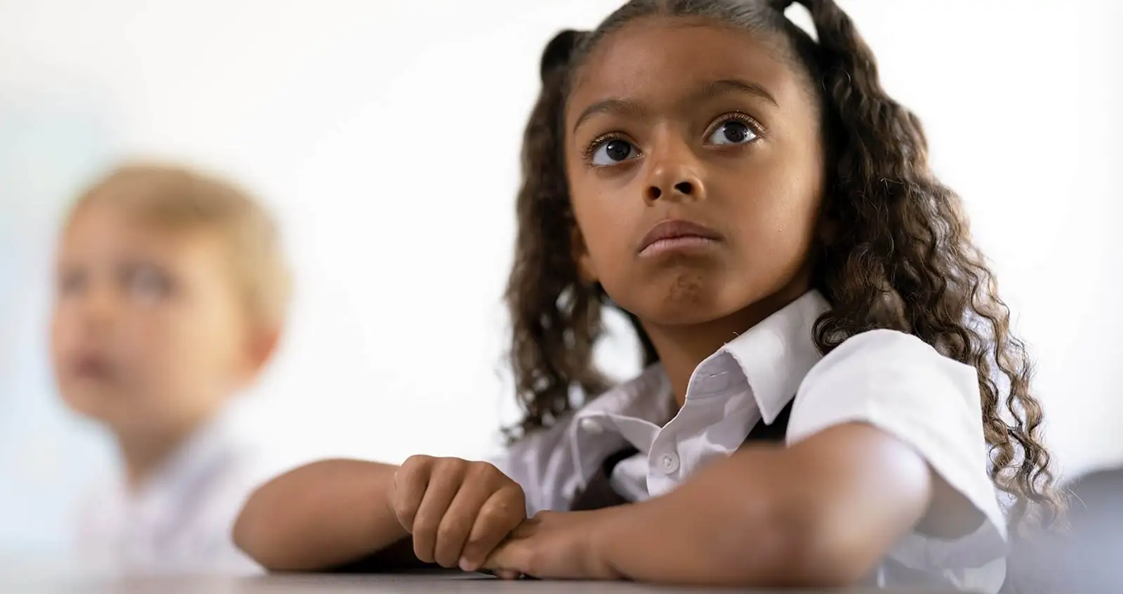 student-girl-teaching-remembrance student-girl-teaching-remembrance