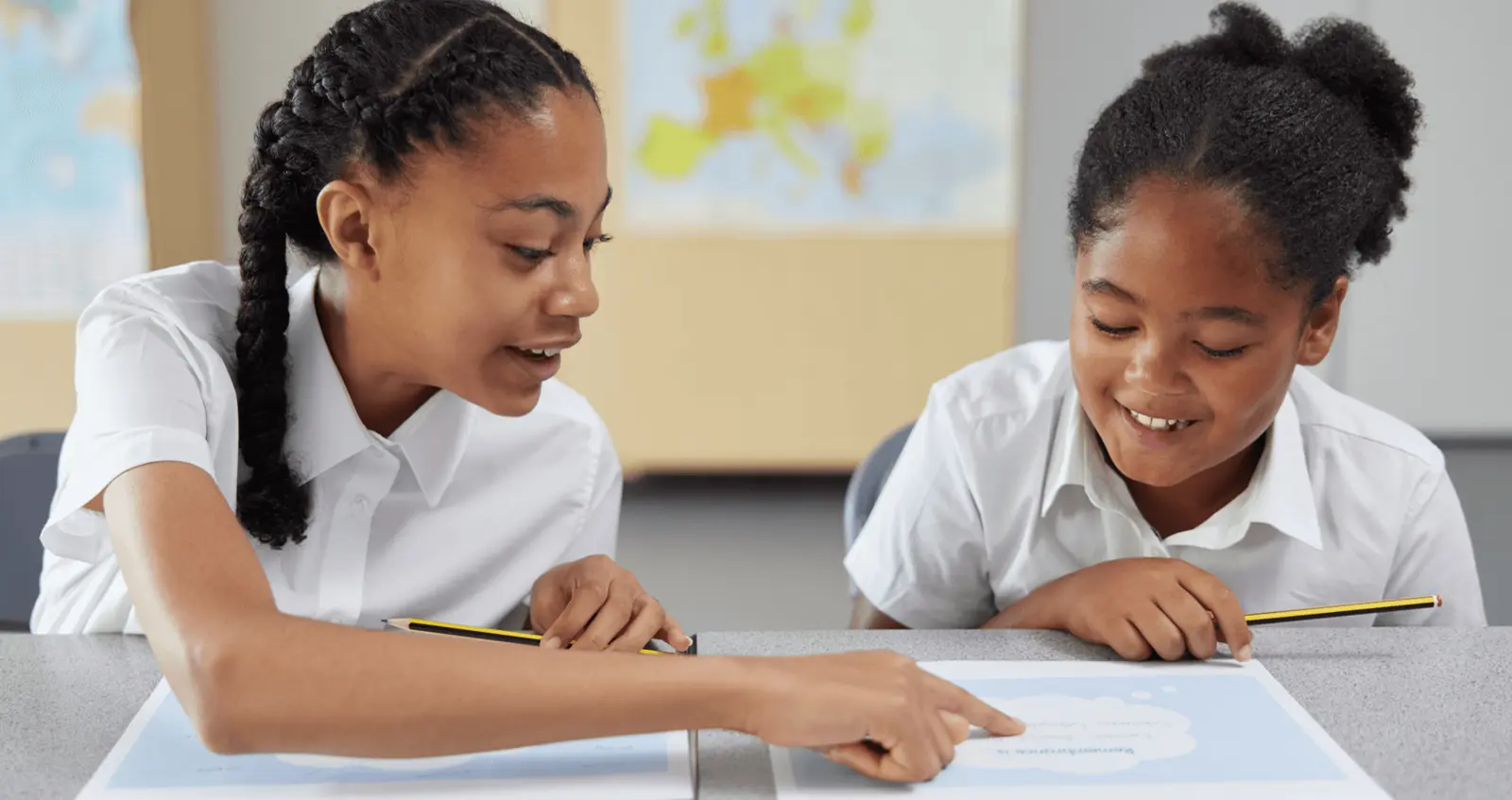 student-girls-teaching-remembrance student-girls-teaching-remembrance