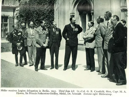 Berlin delegation meets Hitler Hitler receives Legion delegation in Berlin, 1935