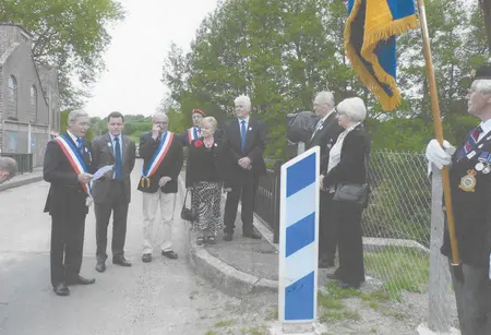 Honouring British soldiers who died in Fervaques Honouring British soldiers who died in Fervaques