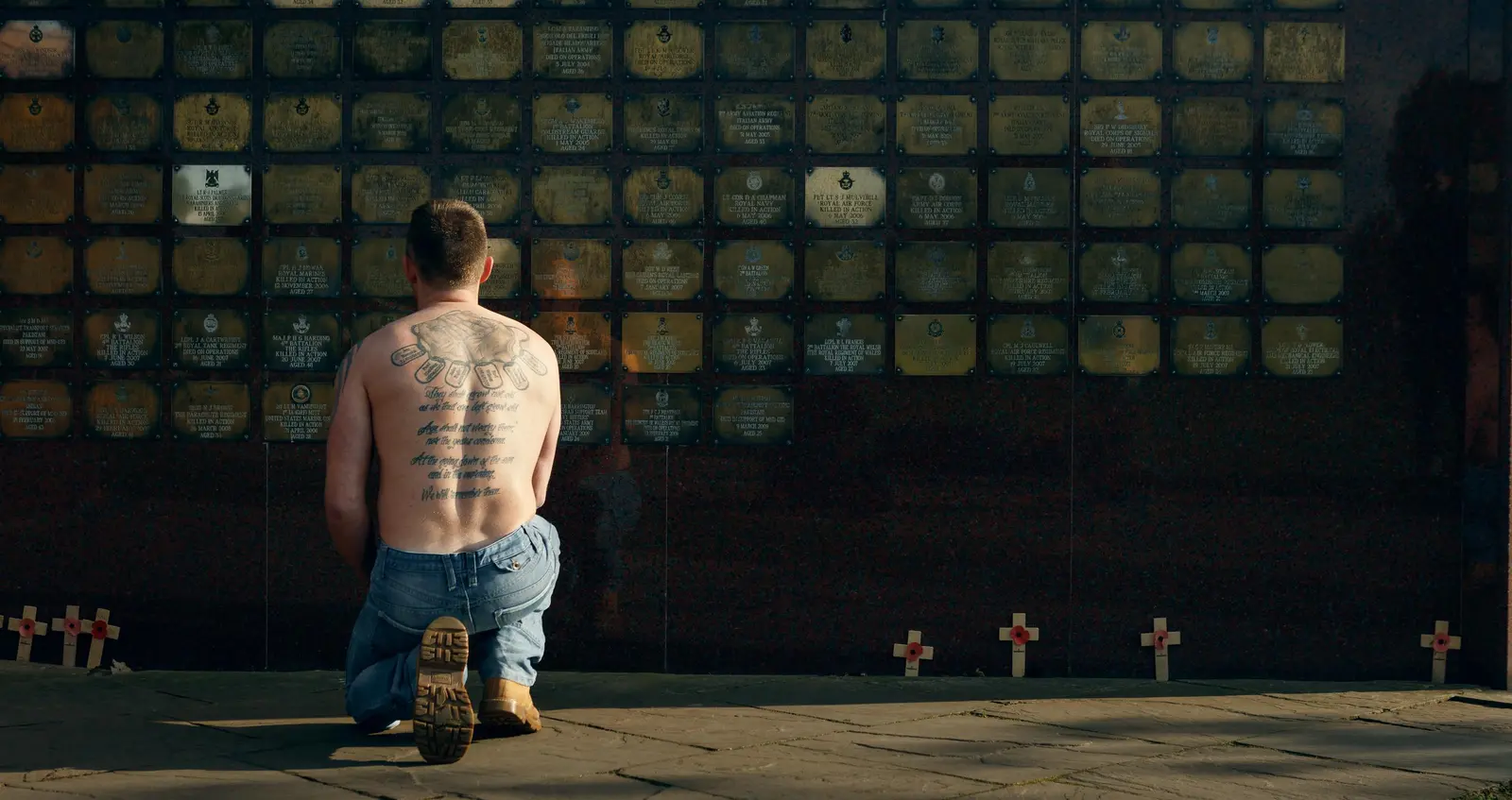 Paul Glazebrook at memorial Paul Glazebrook at memorial