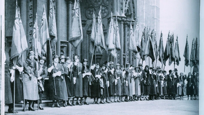 Members of the Women's Section Members of the Women's Section