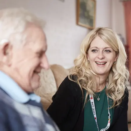 An Admiral Nurse visiting a carer An Admiral Nurse visiting a carer