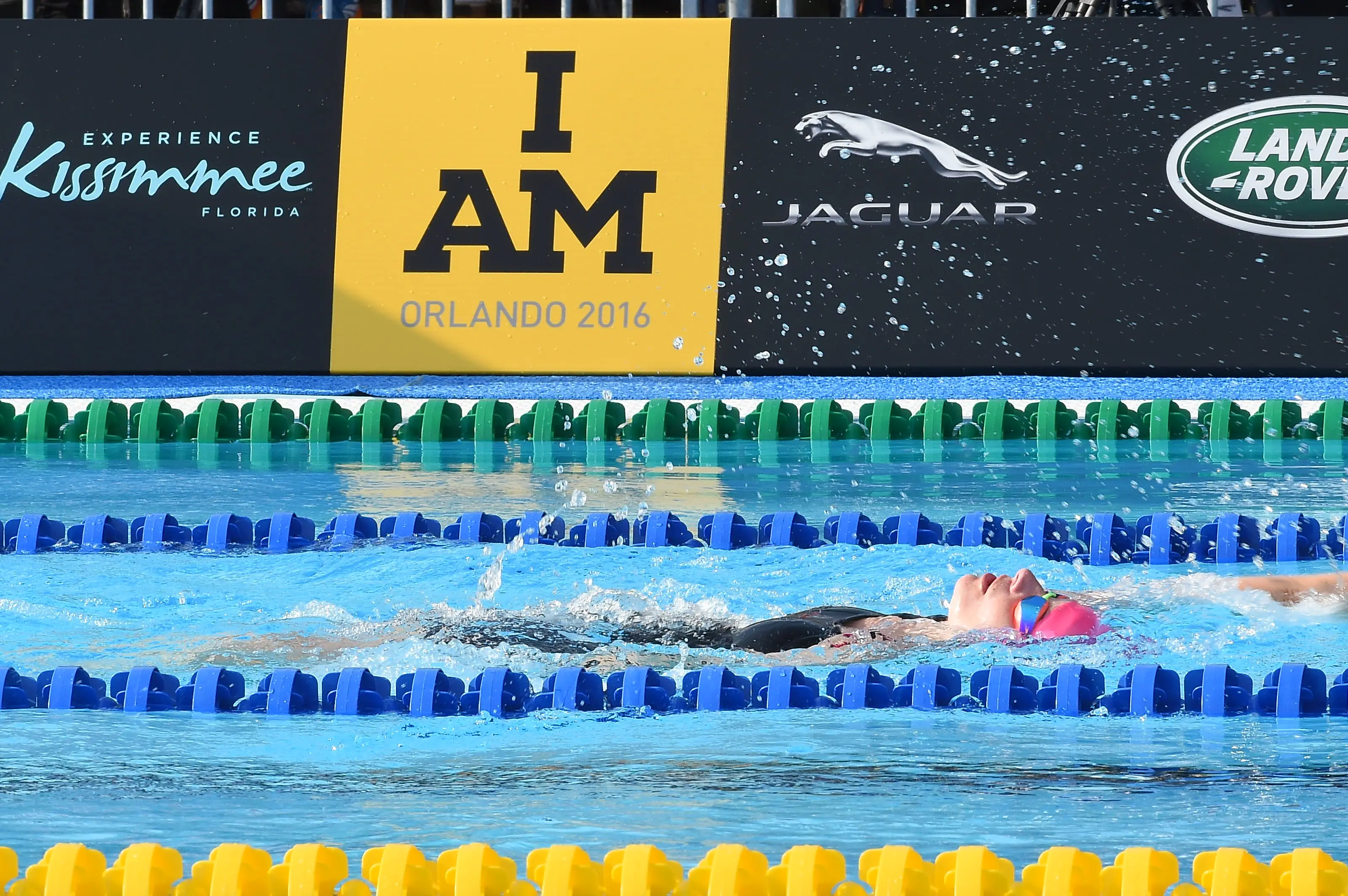 Anna competing in the pool at the Invictus Games 2016