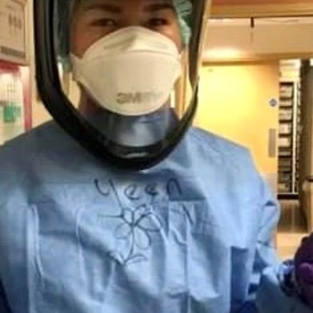 Apassara at work in PPE Apassara at work in PPE