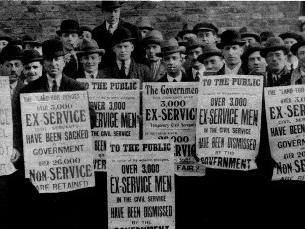 Ex-servicemen demonstrating in protest after ww1