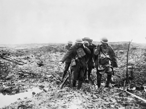 Stretcher bearers at Passchendaele Stretcher bearers at Passchendaele