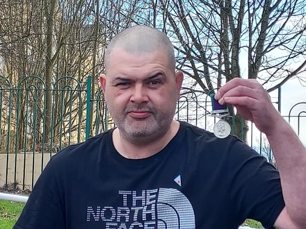 Beaumont1 Keith Beaumont with medal