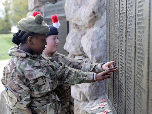 Cadets visiting war memorial