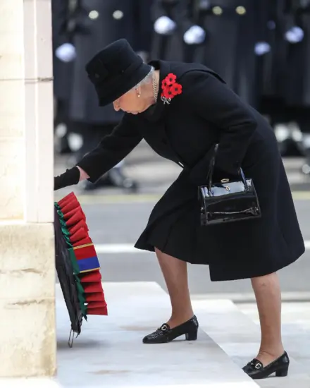 Her late Majesty The Queen laying a wreath at The Cenotaph in 2016