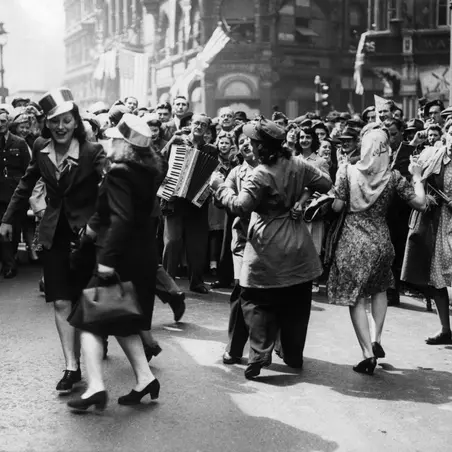 VE Day Peace WW2 - 55737 VE Day Peace WW2 - 55737