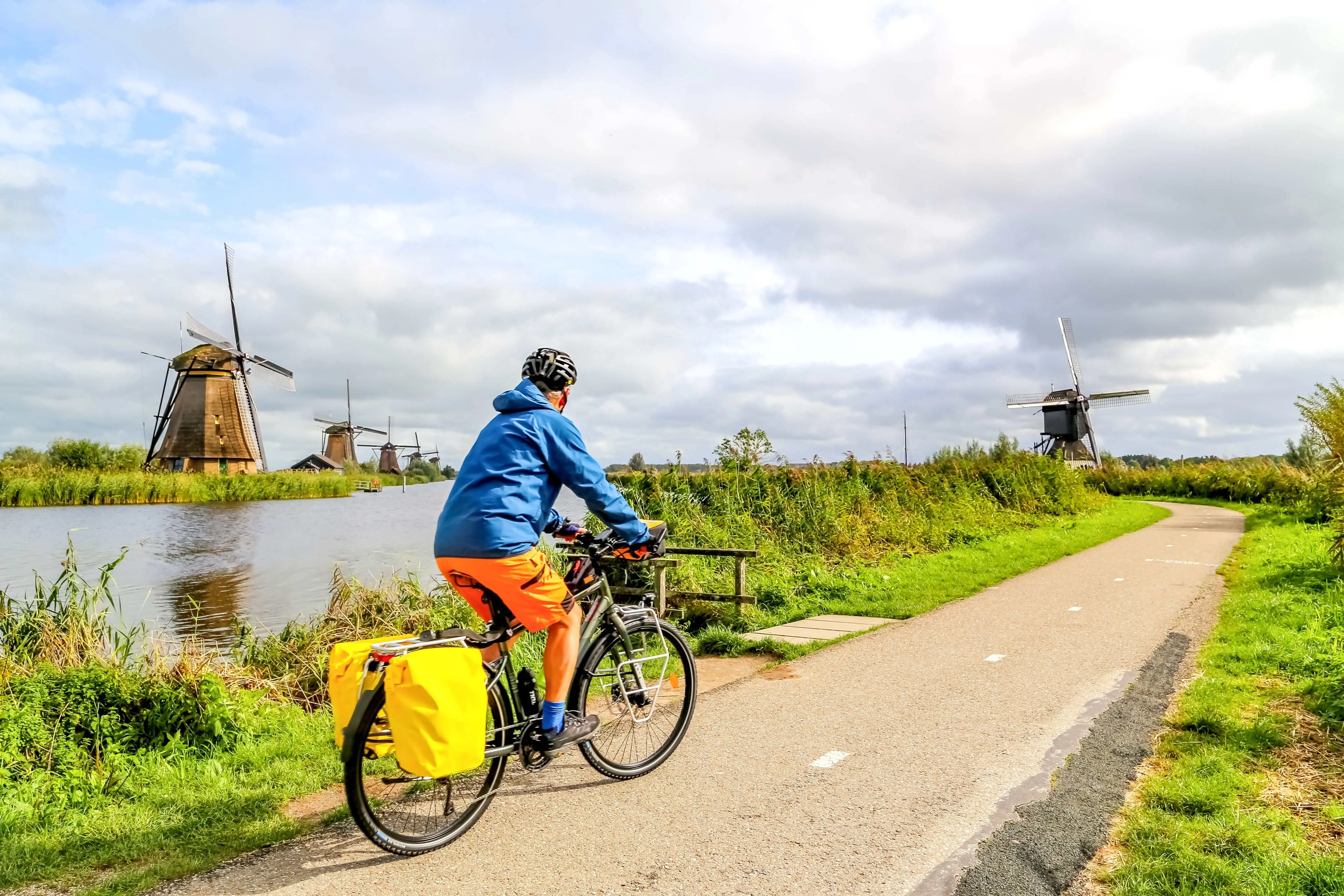 Cyclist - Netherlands Liberation Trail