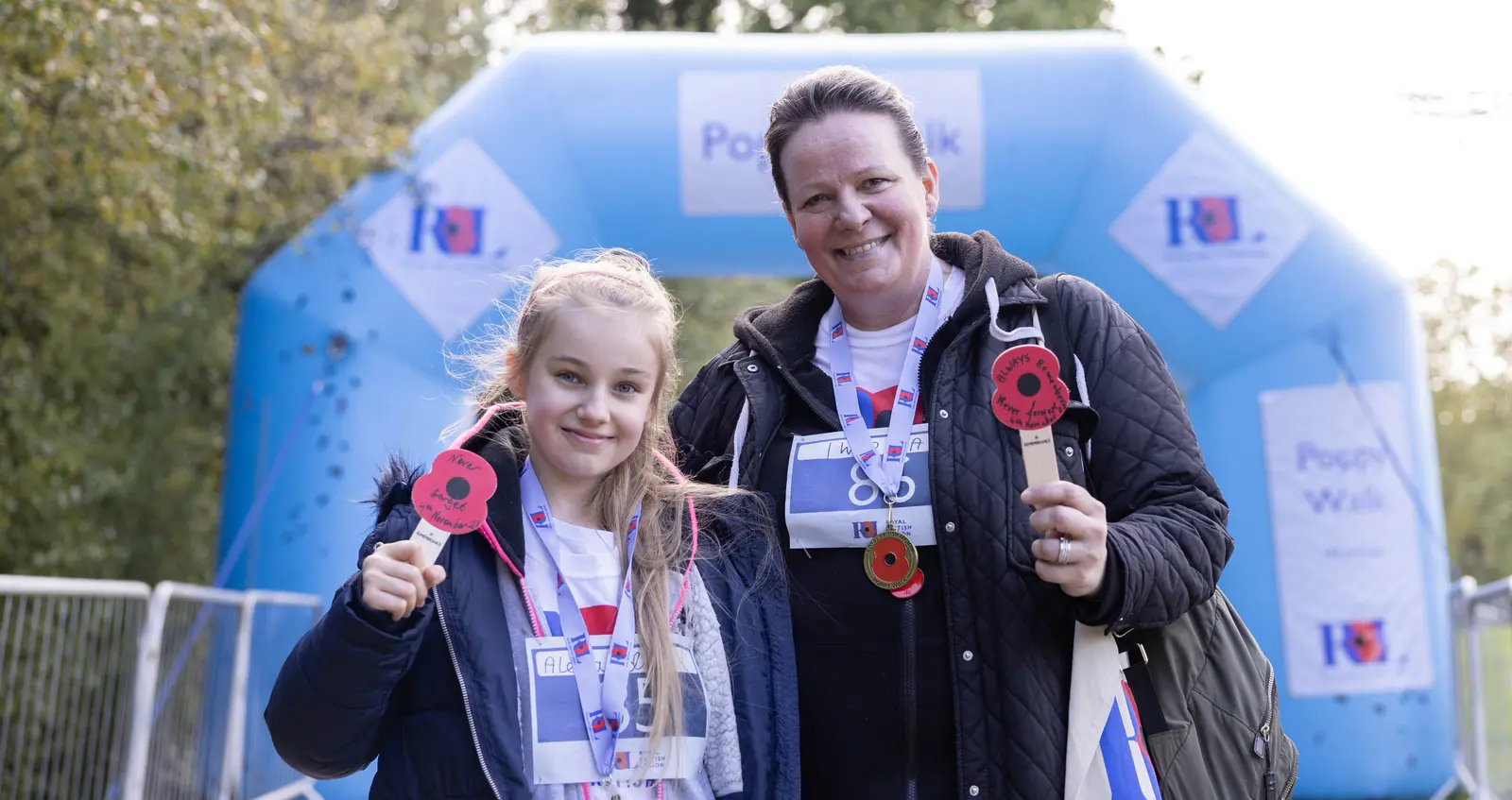 Mother_Daughter_Poppy_Walk_London_2023-63 Mother and Daughter at Poppy Walk London 2023