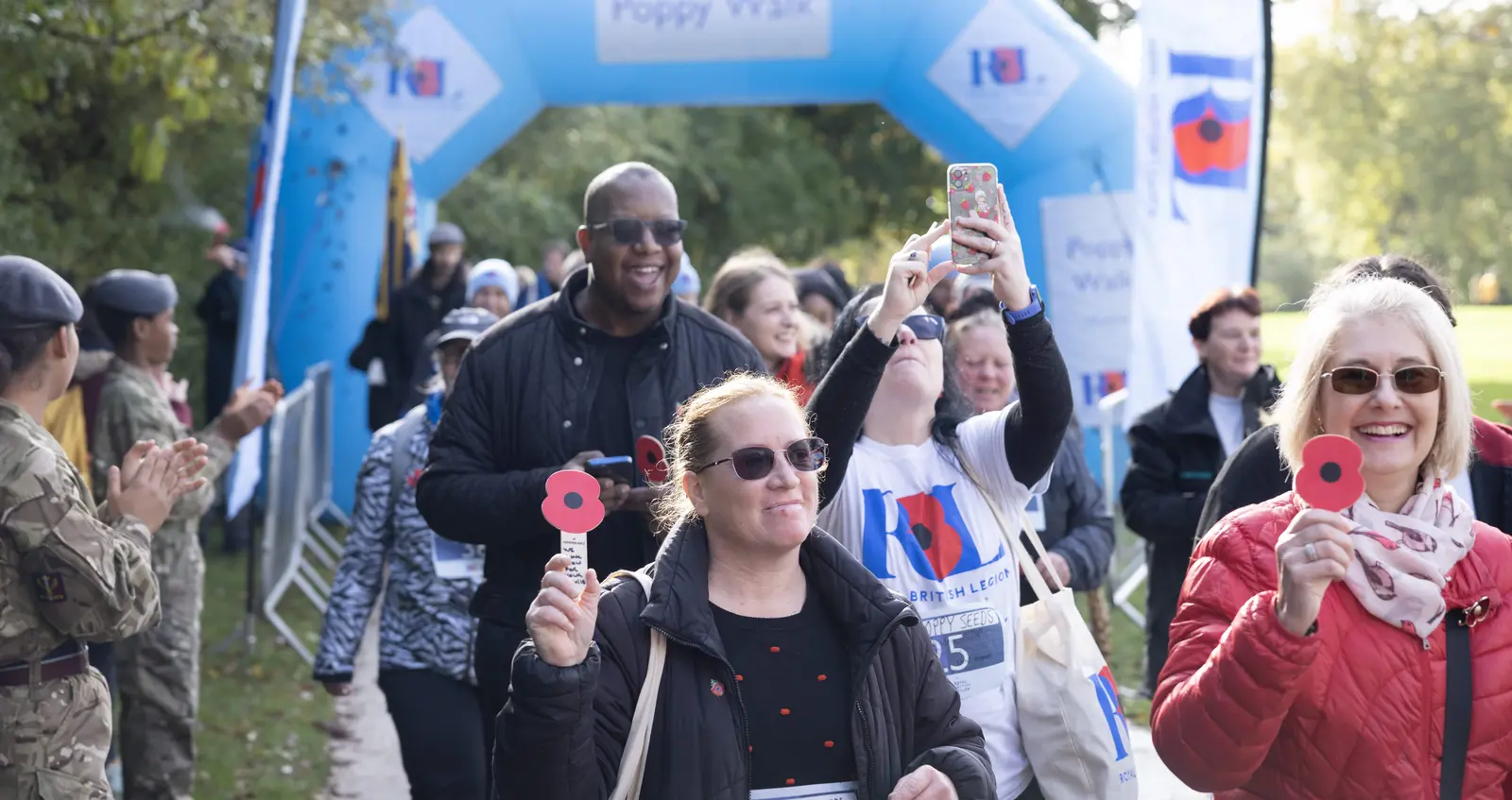 participants_completing_Poppy_Walk_London_2023-105 Participants completing Poppy Walk London 2023 - 105