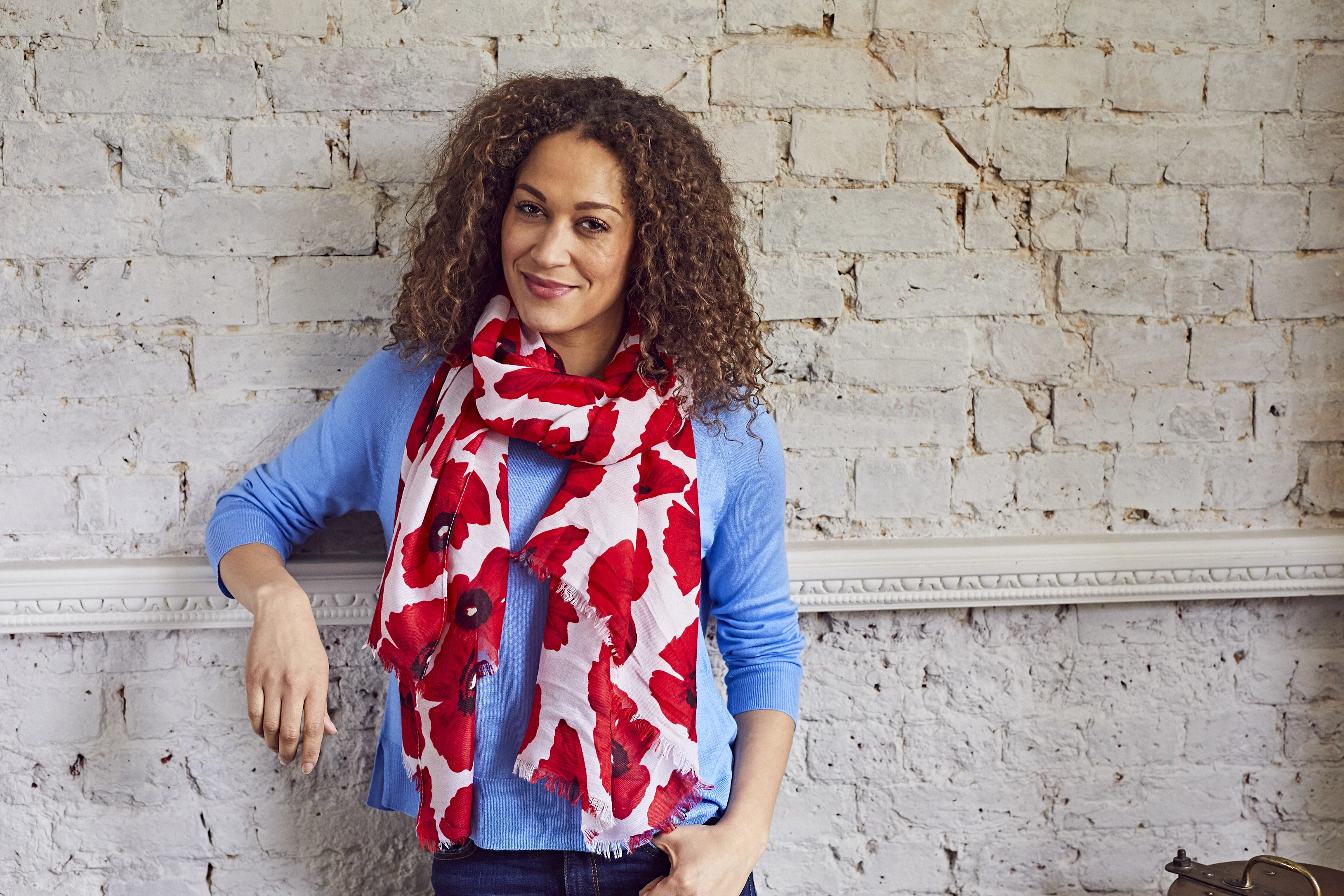 Poppy Shop Poppy scarf on model
